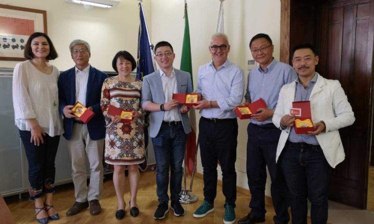 Delegazione di Shanghai in visita a Macerata, la Fondazione Padre Matteo Ricci stringe i legami con la Cina