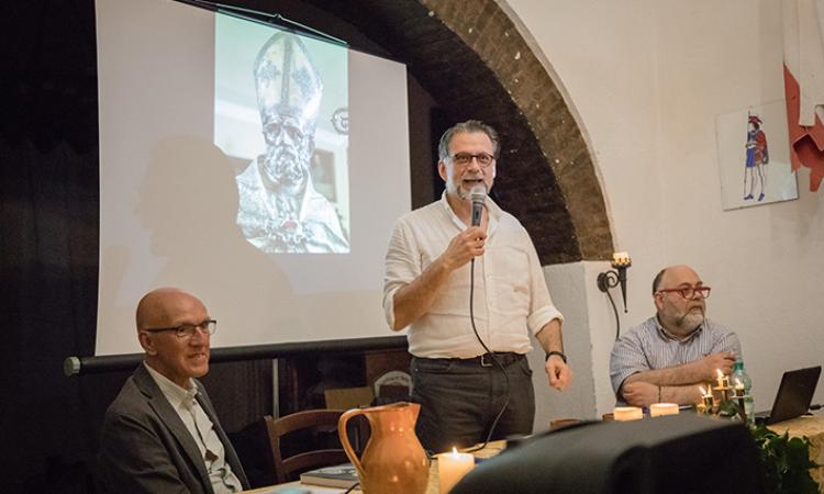 “San Severino Vescovo di Settempeda”: storia e leggenda nel libro di Luca Maria Cristini (FOTO) “San Severino Vescovo di Settempeda”: storia e leggenda nel libro di Luca Maria Cristini (FOTO)