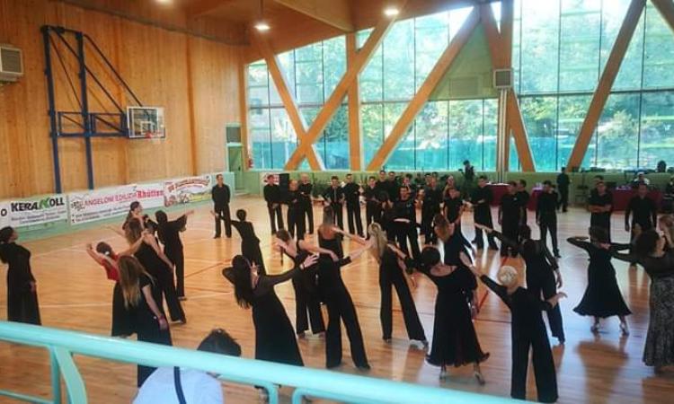A San Severino in scena il "Galà della Danza" A San Severino in scena il "Galà della Danza"