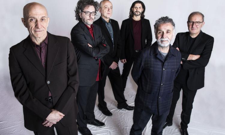 Concerti d'autore a Civitanova: sul palco di Rive gli Avion Travel e Mirkoeilcane Concerti d'autore a Civitanova: sul palco di Rive gli Avion Travel e Mirkoeilcane