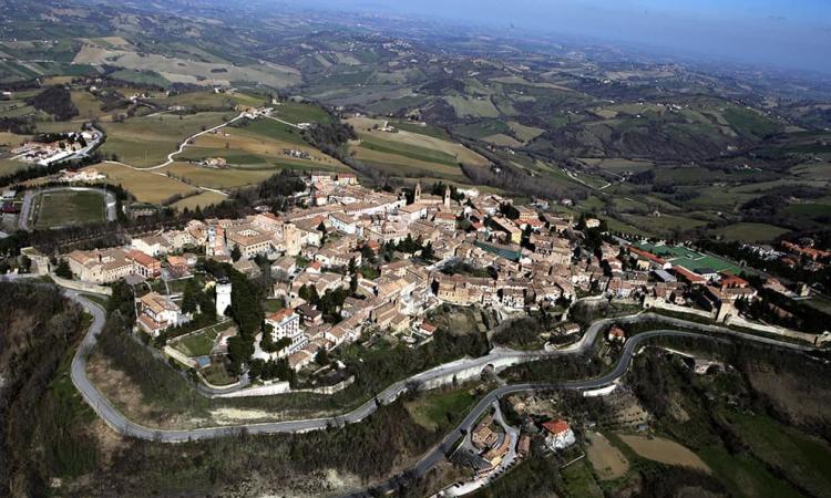 San Ginesio, Archeri a Costantini: "Deleghe all'ambiente inopportune per il titolare di una ditta di trattamento dei rifiuti" San Ginesio, Archeri a Costantini: "Deleghe all'ambiente inopportune per il titolare di una ditta di trattamento dei rifiuti"