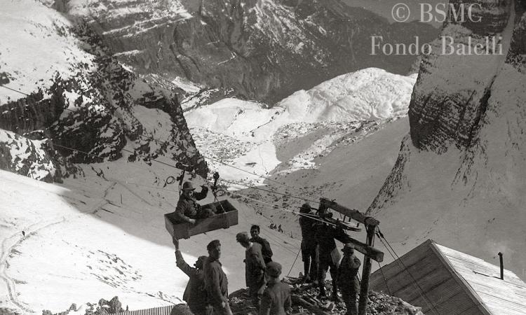 Abbadia di Fiastra, giovedì 27 l'inaugurazione della mostra sulla Grande Guerra di Carlo Balelli (FOTO) Abbadia di Fiastra, giovedì 27 l'inaugurazione della mostra sulla Grande Guerra di Carlo Balelli (FOTO)