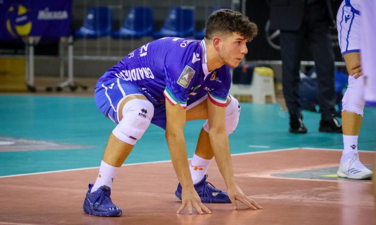 Francesco D'Amico rimane alla GoldenPlast Potenza Picena: terzo anno per il libero Francesco D'Amico rimane alla GoldenPlast Potenza Picena: terzo anno per il libero