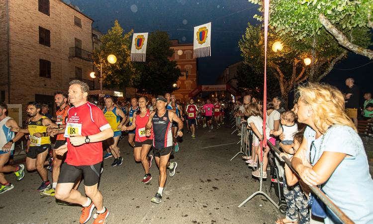 Cristiano Porfiri e Milena Morbidoni si aggiudicano la 26esima Marcialonga dei Colli Moglianesi Cristiano Porfiri e Milena Morbidoni si aggiudicano la 26esima Marcialonga dei Colli Moglianesi