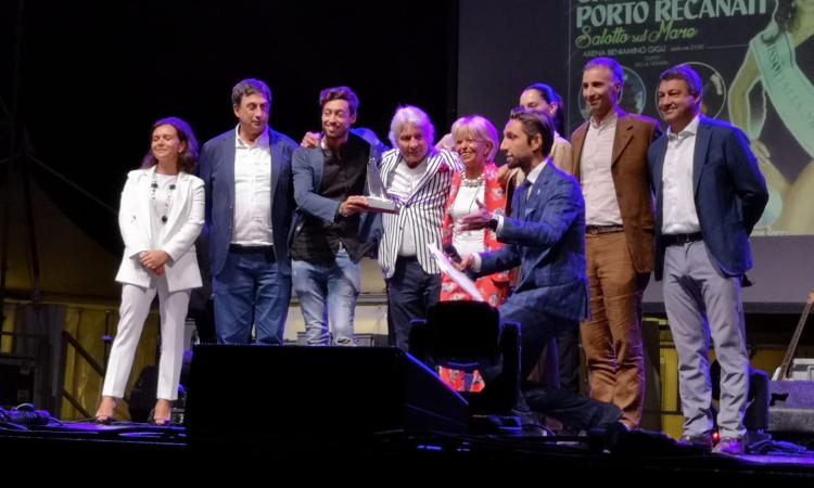 Porto Recanati, premio speciale all'Unione Montana per la promozione del territorio Porto Recanati, premio speciale all'Unione Montana per la promozione del territorio