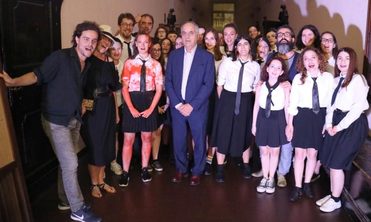 Il Macbeth della compagnia teatrale di UniMc conquista il pubblico Il Macbeth della compagnia teatrale di UniMc conquista il pubblico