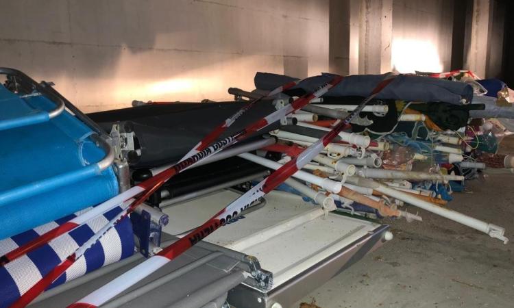 Occupazione abusiva delle spiagge libere a Civitanova e Porto Recanati: blitz della Guardia Costiera nella notte Occupazione abusiva delle spiagge libere a Civitanova e Porto Recanati: blitz della Guardia Costiera nella notte