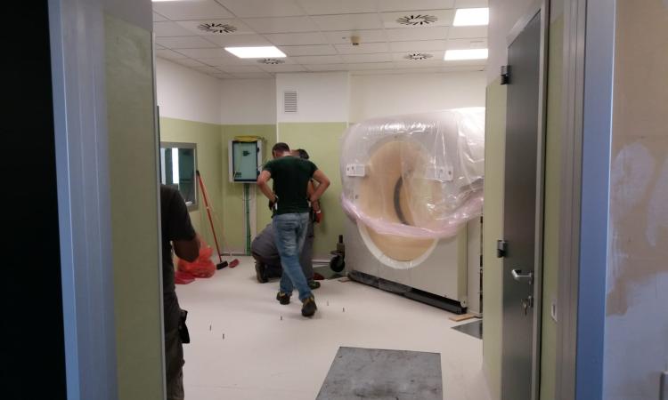 Civitanova, nuova Tac e nuova risonanza magnetica per l'ospedale. La soddisfazione di Micucci Civitanova, nuova Tac e nuova risonanza magnetica per l'ospedale. La soddisfazione di Micucci