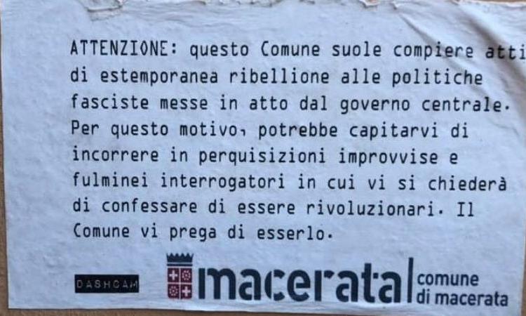 Manifesti sovversivi a Macerata, Pantana: "Il Sindaco prenda dei provvedimenti" Manifesti sovversivi a Macerata, Pantana: "Il Sindaco prenda dei provvedimenti"