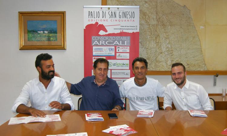 Cinquant'anni del palio di San Ginesio: il programma completo Cinquant'anni del palio di San Ginesio: il programma completo