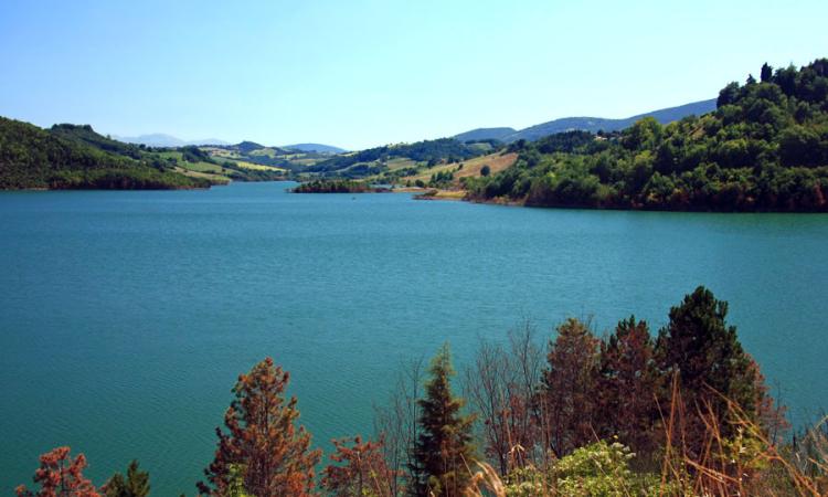 Malore al Lago Castreccioni di Cingoli: bagnante al Pronto Soccorso