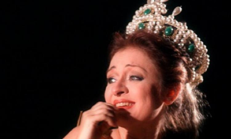 Recanati, Gran Galà lirico al Persiani: omaggio al soprano Daniela Dessì Recanati, Gran Galà lirico al Persiani: omaggio al soprano Daniela Dessì