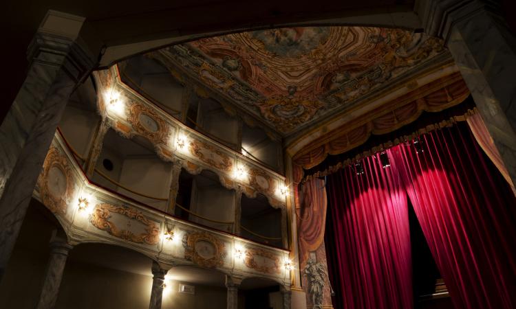 Penna San Giovanni, si celebra lo sbarco sulla Luna con un convegno al Teatro Comunale Penna San Giovanni, si celebra lo sbarco sulla Luna con un convegno al Teatro Comunale
