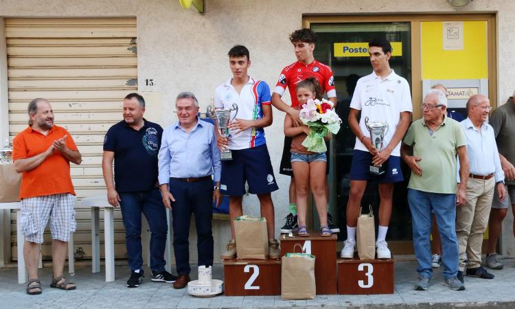 Fiuminata, Trofeo Sirio Castellucci-Gara Alta Valle del Potenza: vince il campano Armando Lettiero