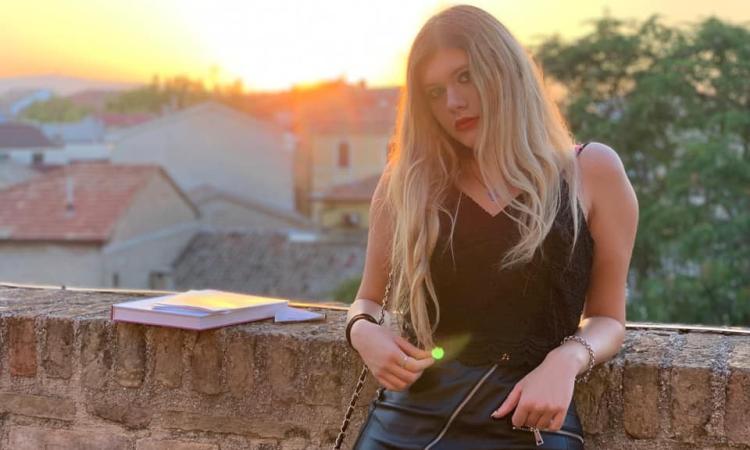Ritrovata a Milano Nicole Mercuri: era scomparsa da ieri da Potenza Picena. La mamma: "Sta bene" Ritrovata a Milano Nicole Mercuri: era scomparsa da ieri da Potenza Picena. La mamma: "Sta bene"