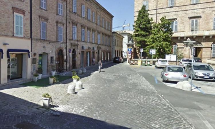 Tolentino, modifica parziale alla circolazione in piazza Martiri di Montalto