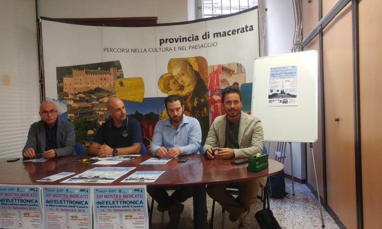 Al via la 33^ edizione della Mostra Mercato Nazionale dell'Elettronica: grande novità il Salone dell'Auto Elettrica Al via la 33^ edizione della Mostra Mercato Nazionale dell'Elettronica: grande novità il Salone dell'Auto Elettrica
