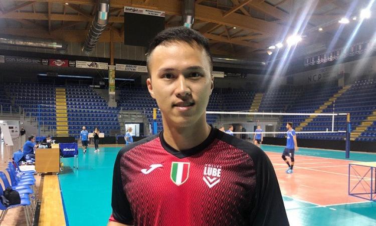 Volley, Il palleggiatore taiwanese Pei-Hung Huang si allena con la Lube Volley, Il palleggiatore taiwanese Pei-Hung Huang si allena con la Lube
