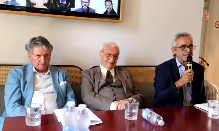 Tolentino, svelata la stagione 2019/2020 del Politeama: tanti i grandi nomi (FOTO) Tolentino, svelata la stagione 2019/2020 del Politeama: tanti i grandi nomi (FOTO)