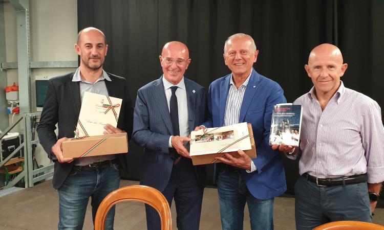 Arrigo Sacchi a Caldarola: “Abbiamo dato al pubblico qualcosa che è andato oltre la vittoria” Arrigo Sacchi a Caldarola: “Abbiamo dato al pubblico qualcosa che è andato oltre la vittoria”