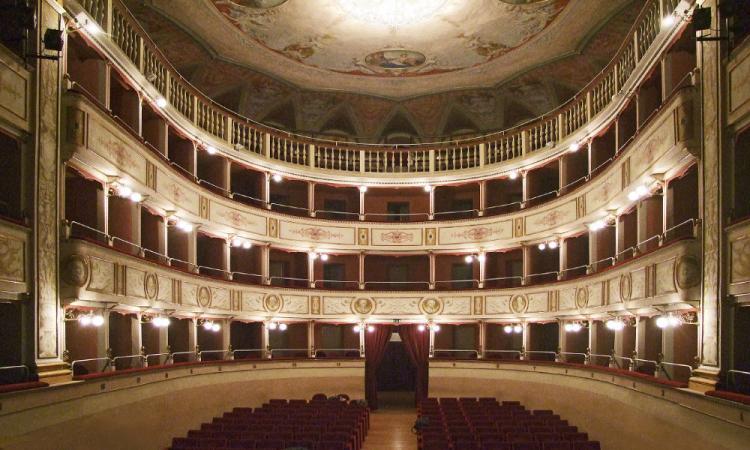 Matelica, riapre a pieno ritmo il Foyer del Teatro Piermarini Matelica, riapre a pieno ritmo il Foyer del Teatro Piermarini