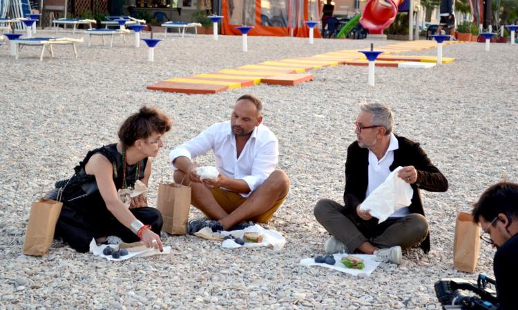 Chef Barbieri a Porto Recanati per le riprese del programma "4 Hotel" (VIDEO e FOTO)