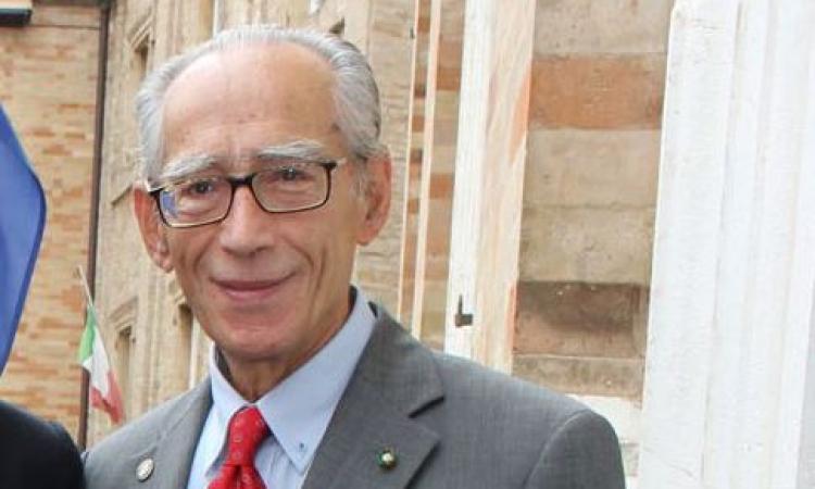"La moglie di Pianesi morta per una patologia cardiaca", la perizia scagiona il guru della macrobiotica "La moglie di Pianesi morta per una patologia cardiaca", la perizia scagiona il guru della macrobiotica