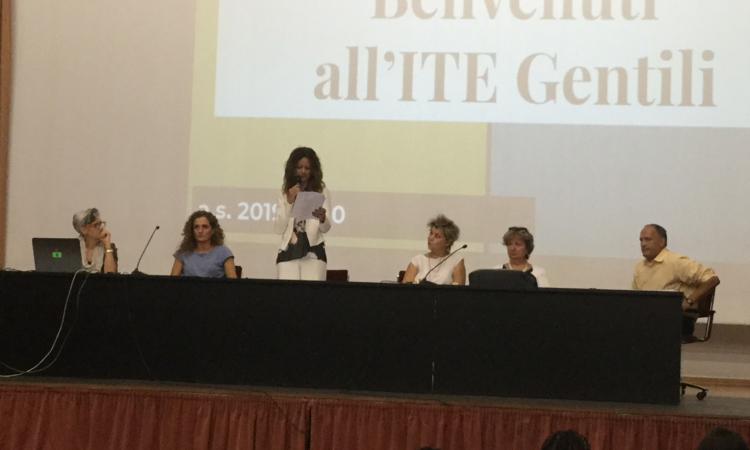 Macerata, al via corsi di istruzione per adulti all'ITE "Gentili" Macerata, al via corsi di istruzione per adulti all'ITE "Gentili"
