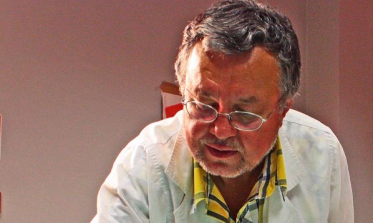 La mano ribelle dell'artista Carlo Iacomucci: "Quando la distonia diventa arte" La mano ribelle dell'artista Carlo Iacomucci: "Quando la distonia diventa arte"