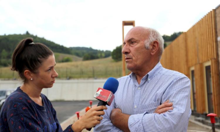 "2016-2019, Tre anni dopo". Muccia, Baroni: "Dobbiamo ripartire dal turismo e dalle attività produttive" (FOTO E VIDEO) "2016-2019, Tre anni dopo". Muccia, Baroni: "Dobbiamo ripartire dal turismo e dalle attività produttive" (FOTO E VIDEO)