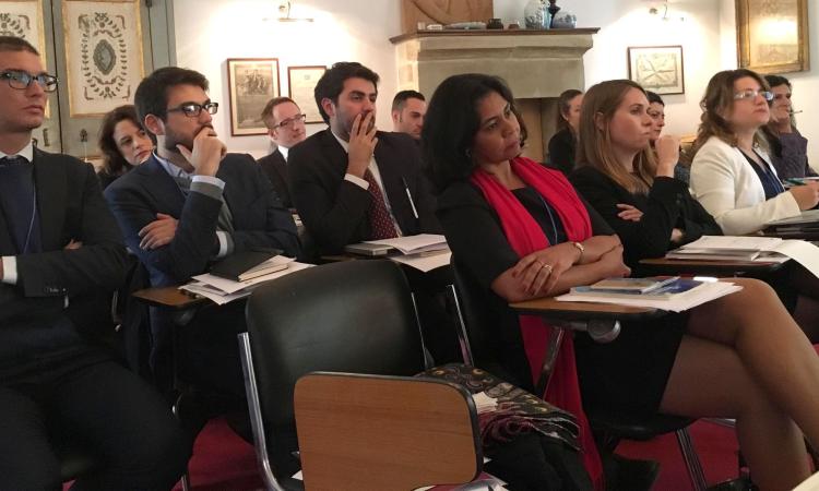 Per tre giorni San Ginesio capitale dei giovani studiosi di diritto internazionale e dell'Unione Europea Per tre giorni San Ginesio capitale dei giovani studiosi di diritto internazionale e dell'Unione Europea