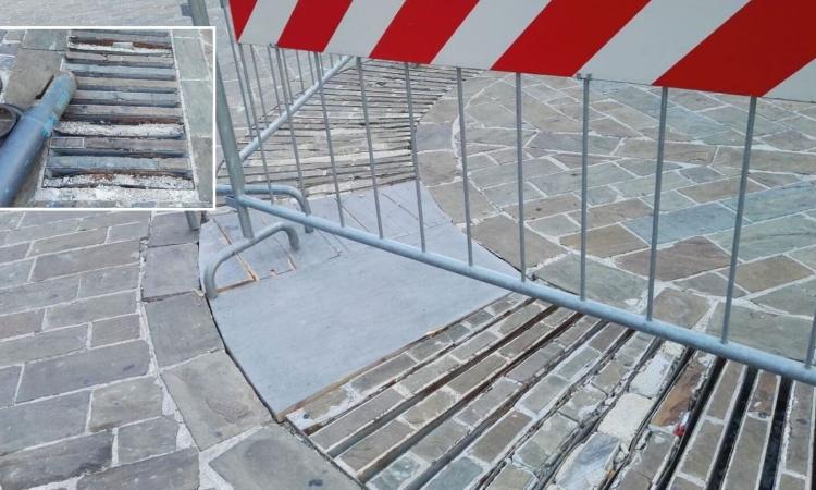 Lamona contro il Festival Artemigrante: "Chi pagherà i danni al rosone di piazza Vittorio Veneto?" (FOTO)