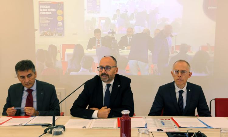 Parte da Unicam la ola delle Università e delle Scuole nel segno di #istruzionenoestinzione (FOTO E VIDEO)