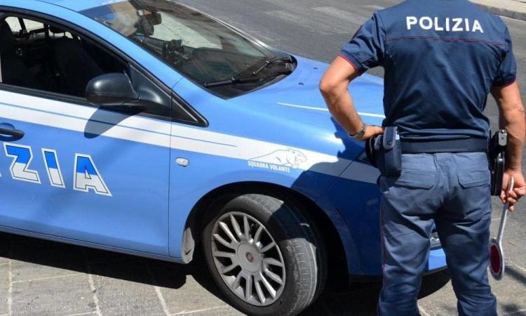 Furti nei bar del cratere sismico: Daspo urbano per due uomini Furti nei bar del cratere sismico: Daspo urbano per due uomini