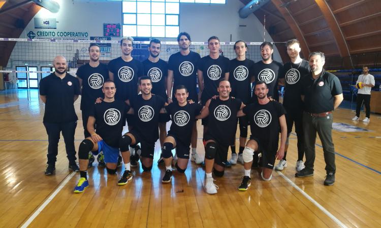 Sconfitta per la Paoloni Macerata contro la corazzata BlueItaly Pineto Sconfitta per la Paoloni Macerata contro la corazzata BlueItaly Pineto