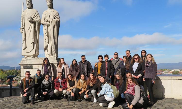 Vino, beni culturali e turismo: l’Università di Macerata vola in Ungheria (FOTO) Vino, beni culturali e turismo: l’Università di Macerata vola in Ungheria (FOTO)