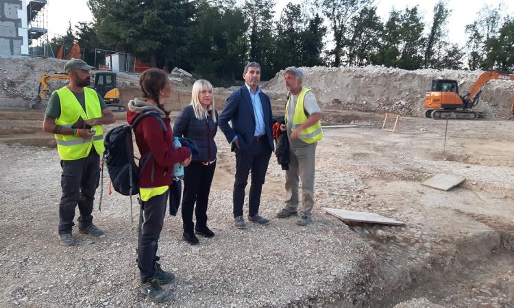 San Severino, nuovo sopralluogo di Farabollini al cantiere dell'Itts "Divini" (FOTO)