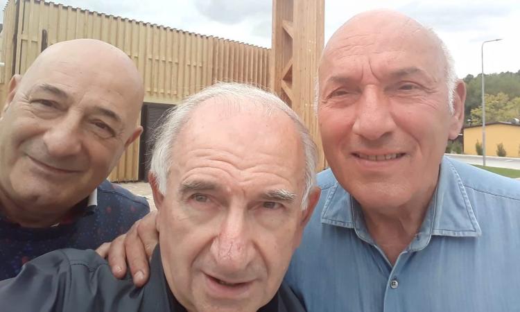 Muccia, venerdì 25 ottobre l'inaugurazione della nuova Chiesa: il programma (VIDEO) Muccia, venerdì 25 ottobre l'inaugurazione della nuova Chiesa: il programma (VIDEO)