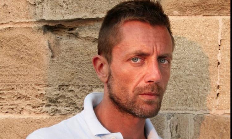 Angelo Mellone da Rai 1 all’Agrario di Macerata: presenta il nuovo romanzo "Fino alla Fine" Angelo Mellone da Rai 1 all’Agrario di Macerata: presenta il nuovo romanzo "Fino alla Fine"