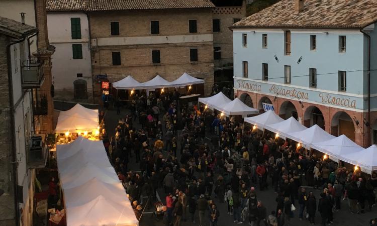 Serrapetrona, torna "Appassimenti Aperti": tutti i sapori della Vernaccia nera