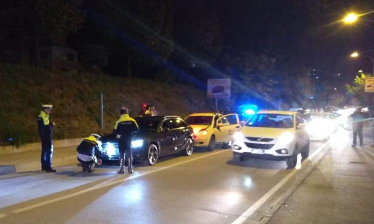 Tolentino, tamponamento a catena in via Nazionale: traffico in tilt (FOTO)