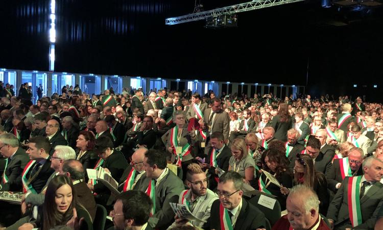 Poste Italiane incontra 4 mila sindaci: i numeri nella provincia di Macerata
