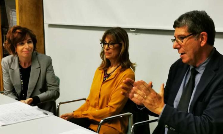 Macerata, il liceo "Leopardi" prepara gli studenti al test di Medicina: progetto da 50 ore Macerata, il liceo "Leopardi" prepara gli studenti al test di Medicina: progetto da 50 ore
