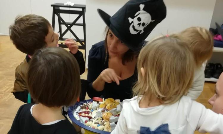 Macerata, Halloween fa rima con ludodidattica: festa per grandi e piccini Macerata, Halloween fa rima con ludodidattica: festa per grandi e piccini