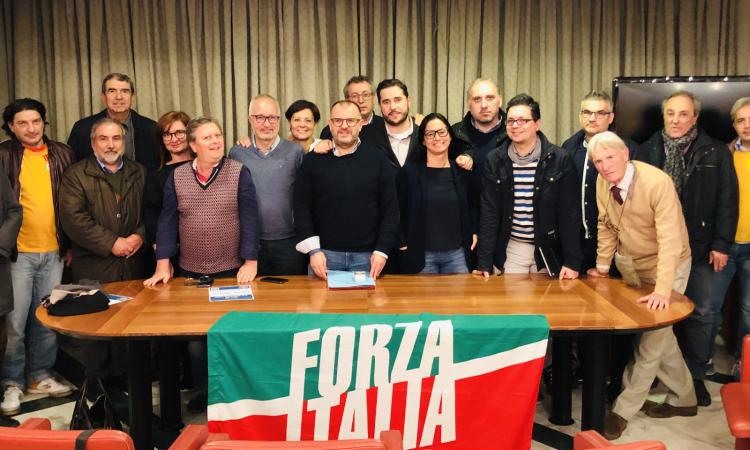 Forza Italia lancia la volata verso Macerata 2020: "Centrali nella coalizione di centro-destra" Forza Italia lancia la volata verso Macerata 2020: "Centrali nella coalizione di centro-destra"