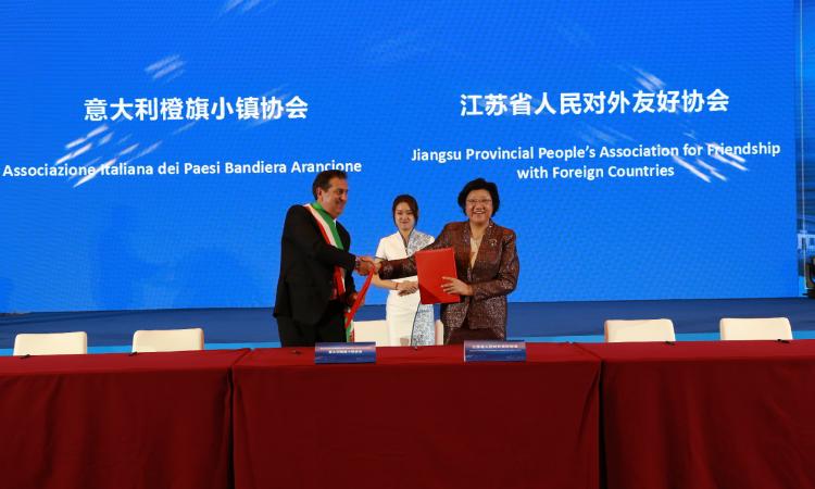 San Ginesio firma un Memorandum d’Intesa con la regione cinese della Jiangsu