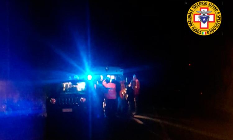 Si trova in difficoltà mentre discende una parete rocciosa: interviene il Soccorso Alpino Si trova in difficoltà mentre discende una parete rocciosa: interviene il Soccorso Alpino