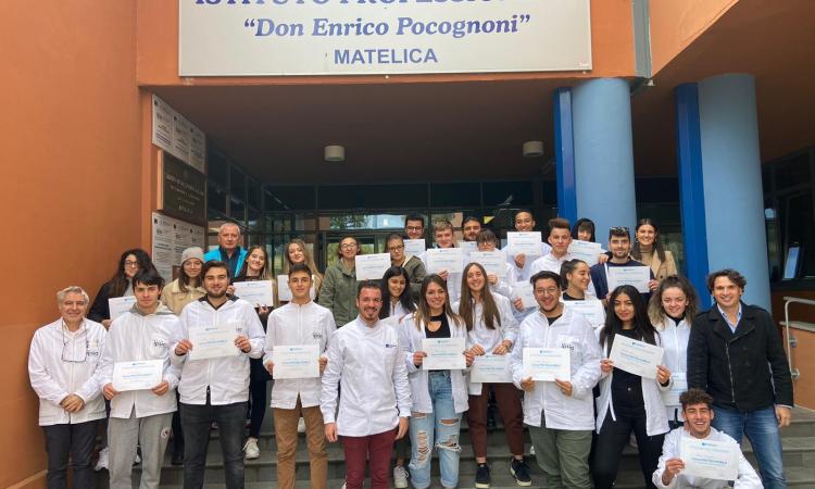 Matelica, l'Ipsia "Pocognoni" ospita la Ruthinium Dental Manufacturing Matelica, l'Ipsia "Pocognoni" ospita la Ruthinium Dental Manufacturing