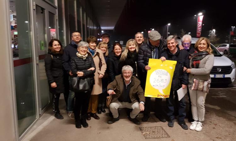 Vince la solidarietà nella provincia di Macerata: grandi numeri per la Colletta Alimentare Vince la solidarietà nella provincia di Macerata: grandi numeri per la Colletta Alimentare