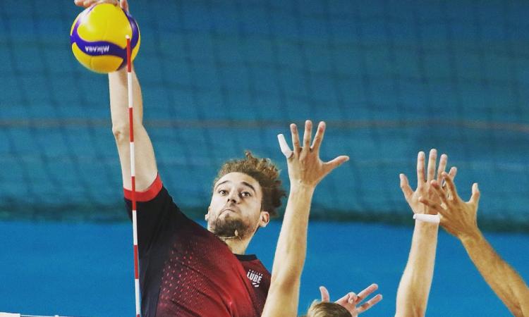 Lube, Rychlicki verso la Semifinale mondiale: "Felice per quanto fatto finora, vogliamo vincere" Lube, Rychlicki verso la Semifinale mondiale: "Felice per quanto fatto finora, vogliamo vincere"